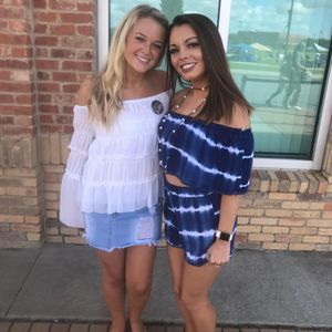 Meet your Posher, Macy